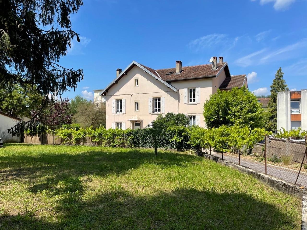 Location La Ferte, Calme Et Proximite Centre Ville Classe 3 Etoiles Lons-le-Saunier Eksteriør billede